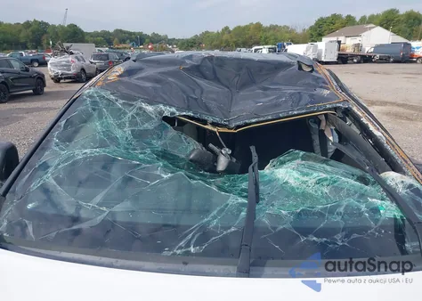 2014 Jeep Grand Cherokee Laredo z USA, uszkodzony, nr VIN 1C4RJFAG3EC471651